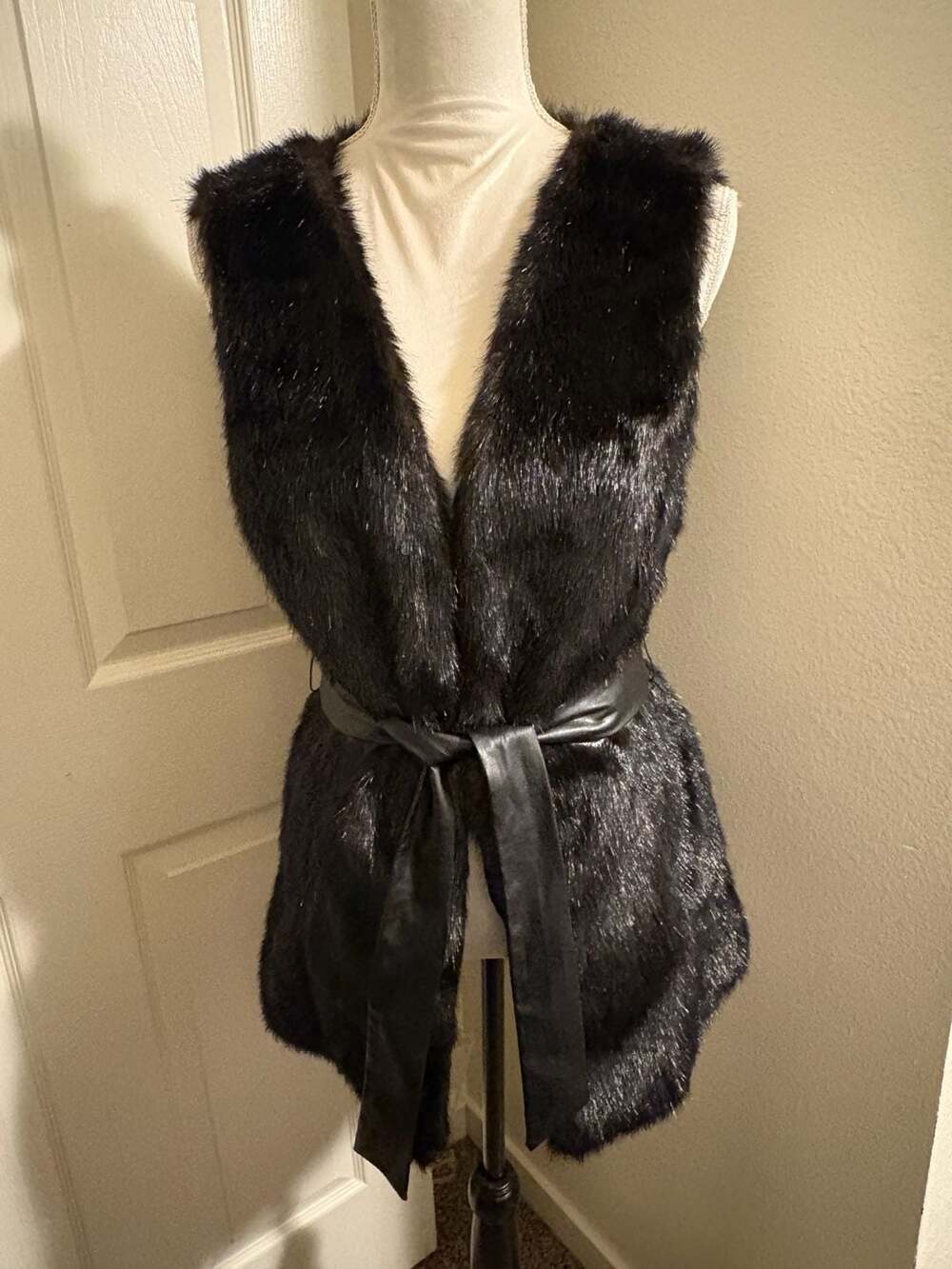 Simply Vera Vera Wang Black Faux Fur Vest With Faux Leather Tie Belt